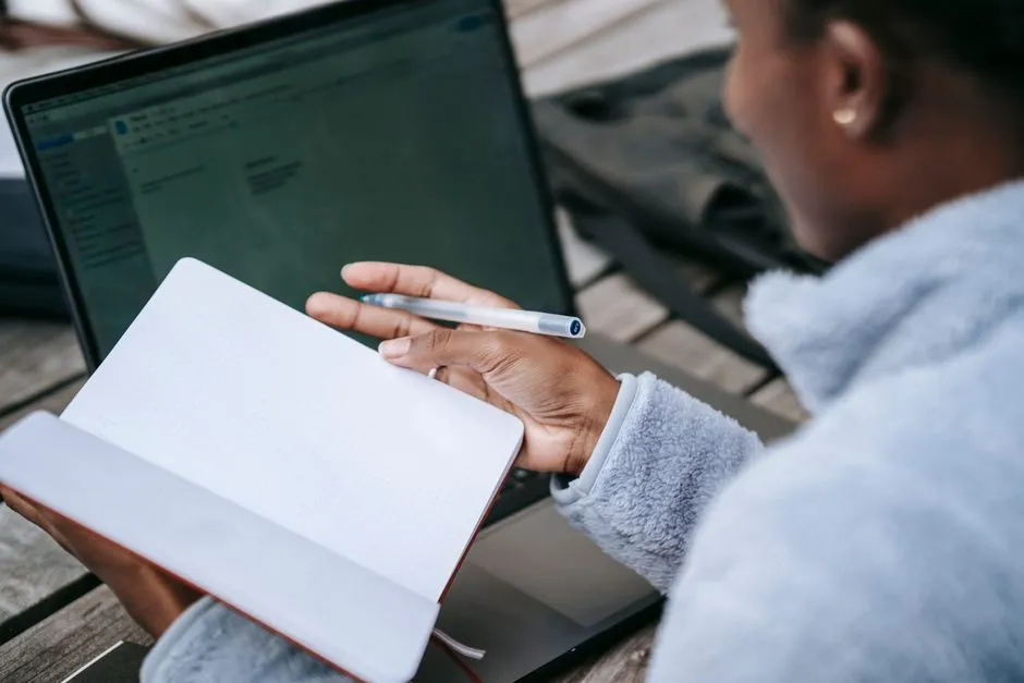 How to Find Legitimate College Scholarships